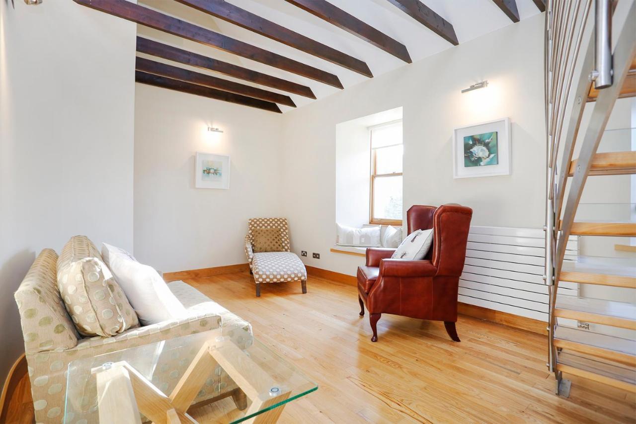 Joivy Unique Mezzanine Apartment In St Andrews Bagian luar foto